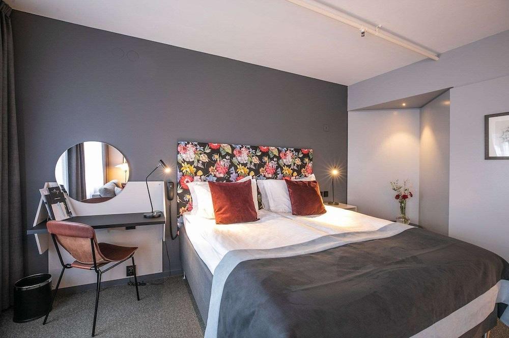 Elite Park Hotel Vaxjo Bagian luar foto