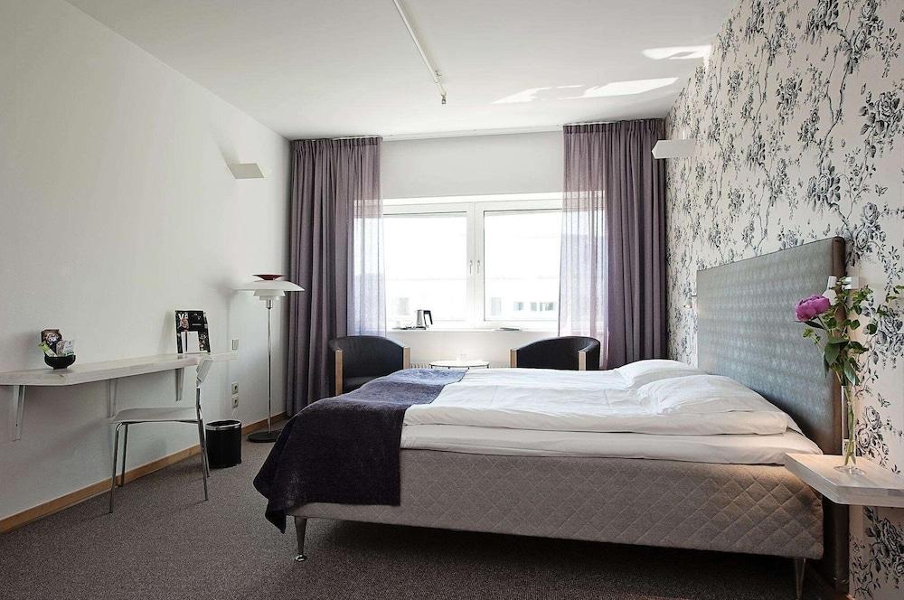 Elite Park Hotel Vaxjo Bagian luar foto